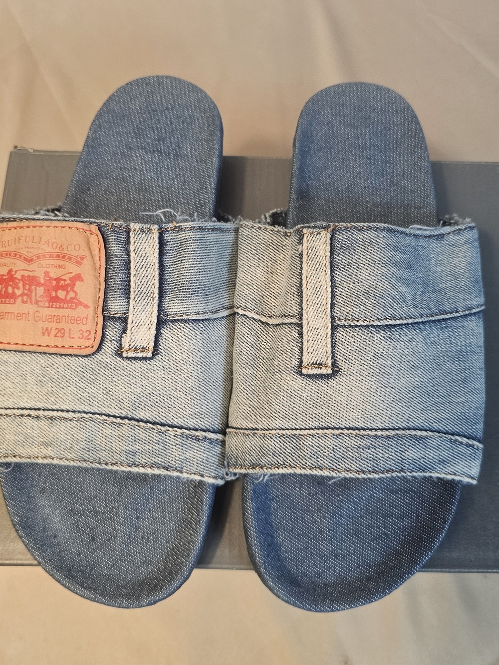 Custom Upcycled Levi’s Denim Slides Reworked Jean Sandals - Picture 9 of 9